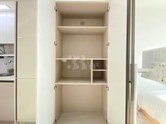 Newly built studio apartment, 3 minutes from 15th image