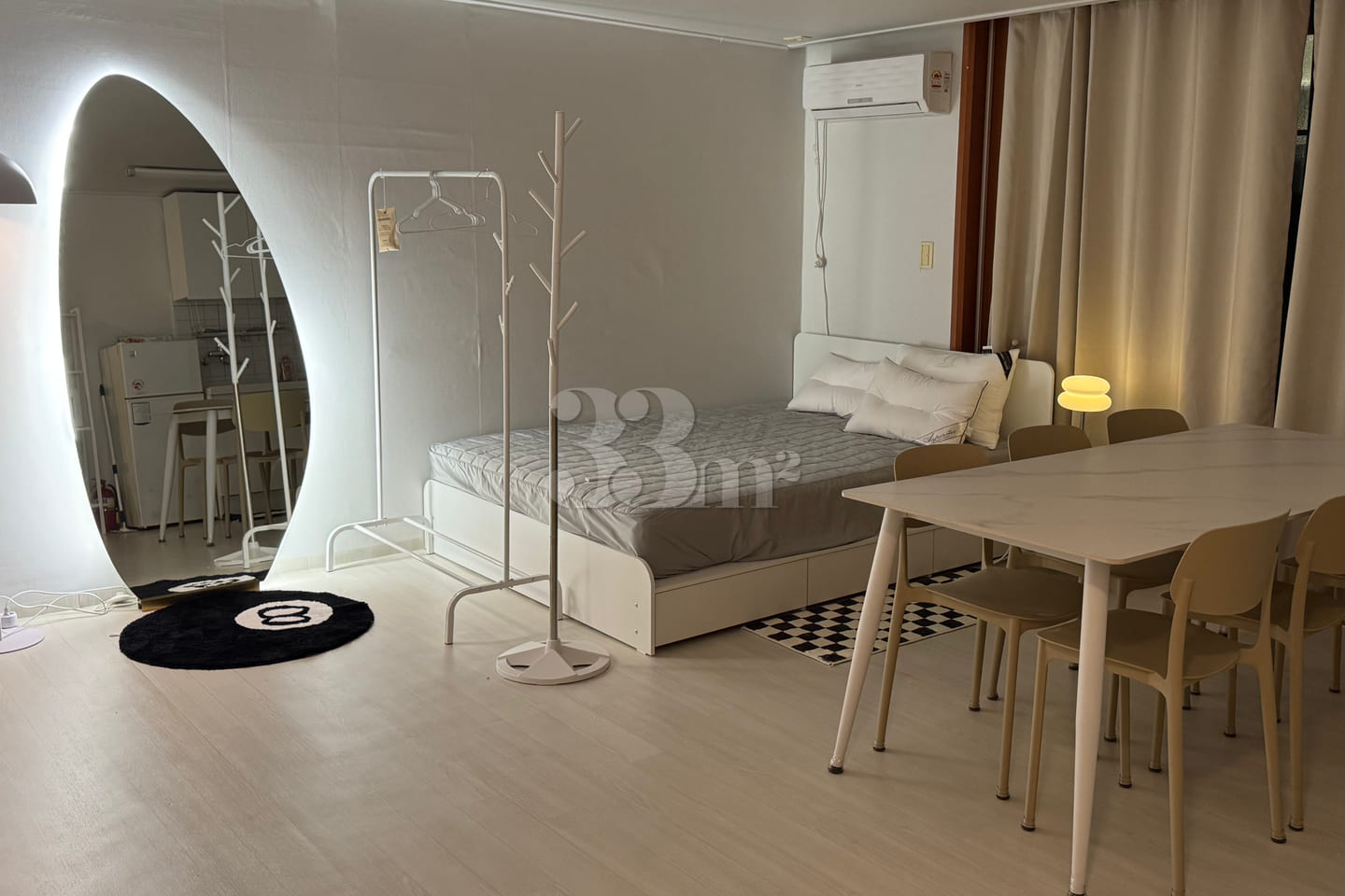Spacious Studio, 5 Minutes from Hongik Univ.  0th image