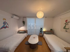 Studio Apartments for Medical Professionals O 0th image