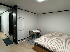2-story studio apartment, 2-minute walk from 1th image