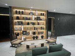 Newly built suite near Cheongdam Intersection 17th image