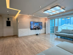 Large-sized unit with an ocean view on Dalmaj 0th image