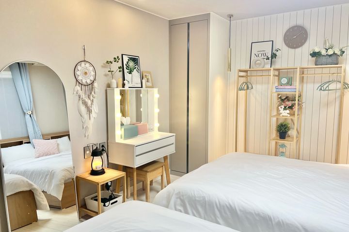 Urban Stay Lumi 10th image