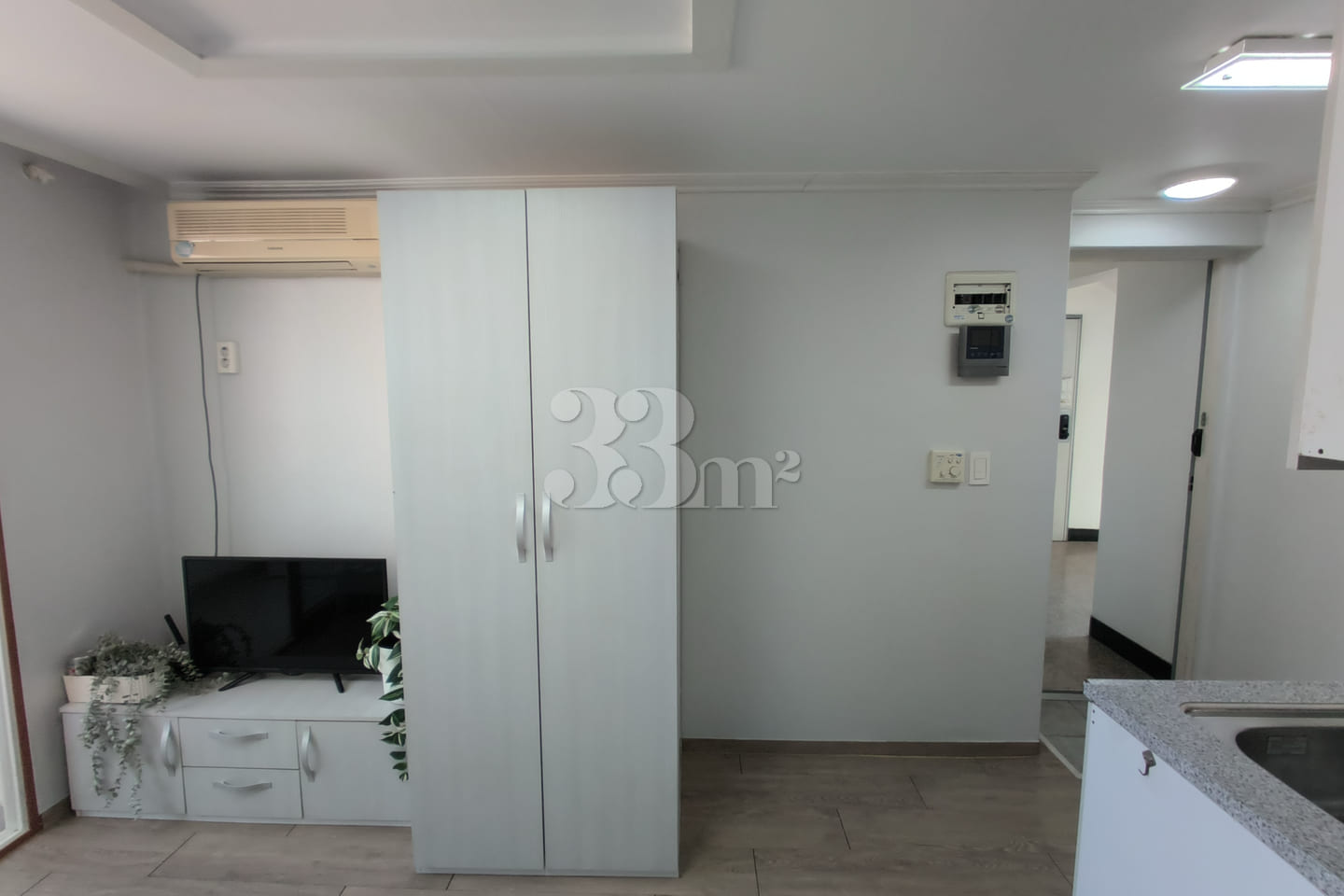 Short-term rental in Millak-dong 1th image