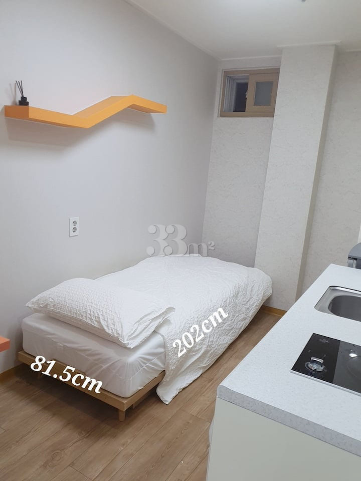 Single Room Central Stay 317 1th image