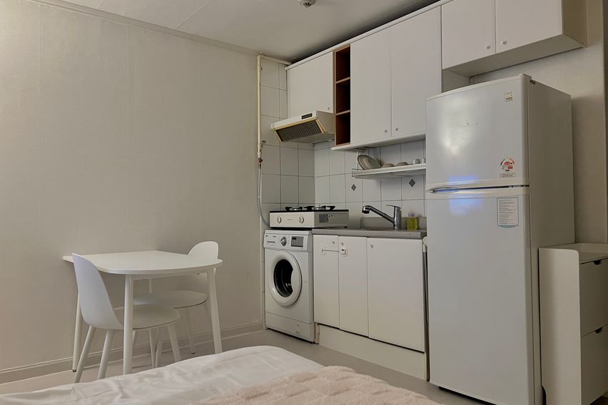 신촌역1분거리 풀옵션🪴