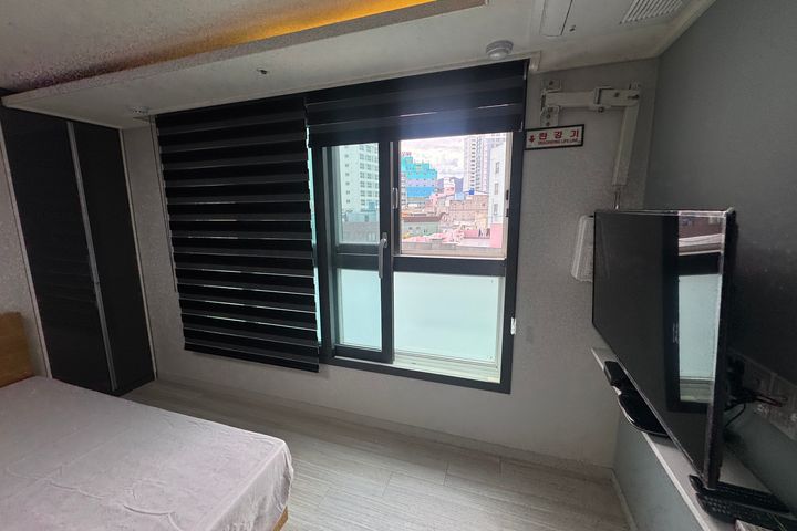 Fully furnished apartment near Sasang Station 2th image