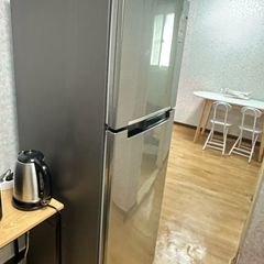 Two rooms, sleeps 4 or more. Unit Image