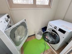 New Fully Furnished Cozy House 8th image
