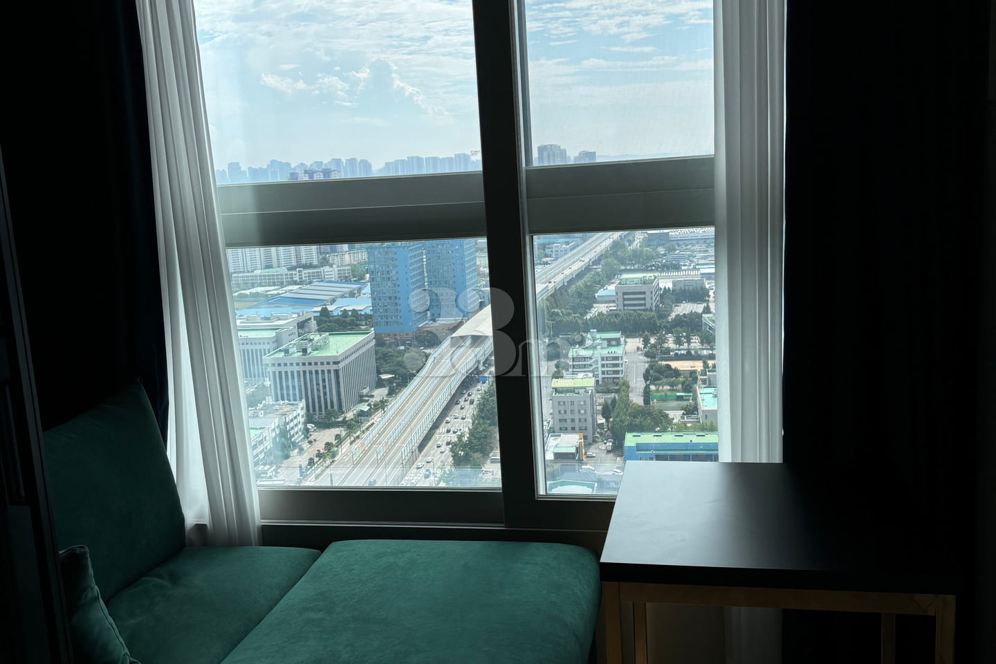 New 36-story ocean-view apartment near Sinpo 6th image