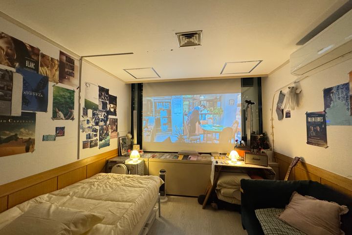 Hongdae/Hapjeong, right by the subway station 4th image