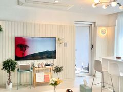 Urban Stay Lumi 3th image