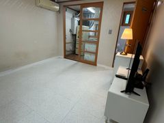 Clean, fully-furnished D near Byeongjeom Stat 3th image