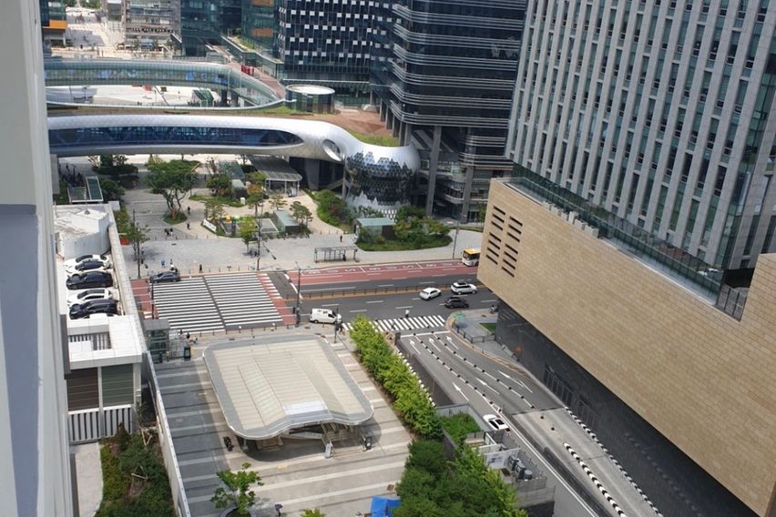 판교역 현백 2룸 가든