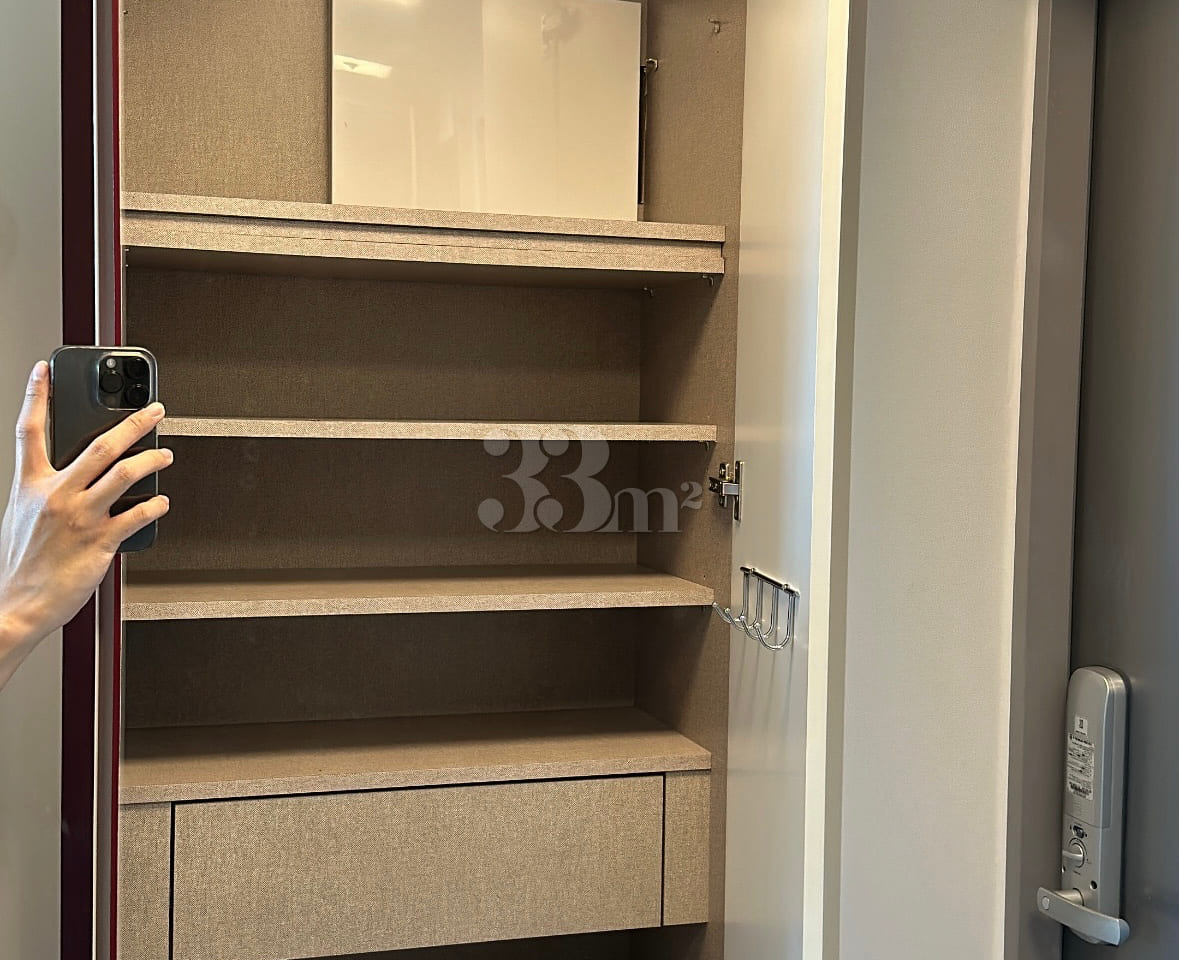Great value 🔥 Fully furnished, right by the  15th image