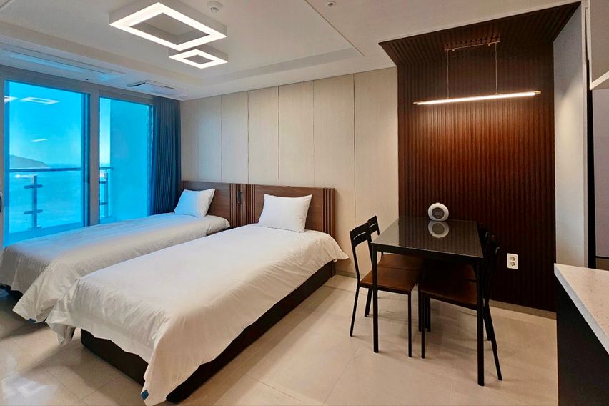 #84디럭스트윈#4인