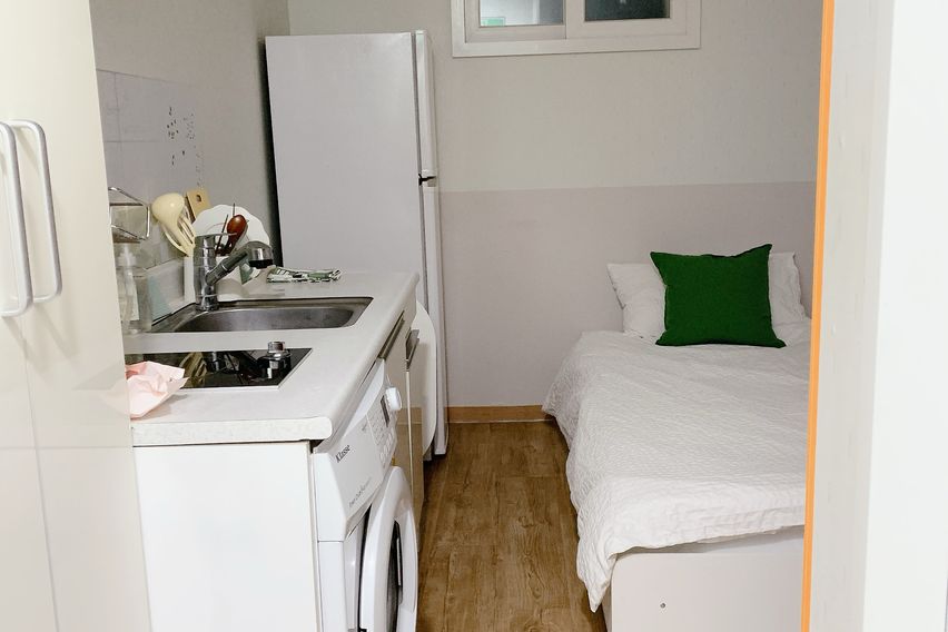 320호 1인 실 0번째 이미지