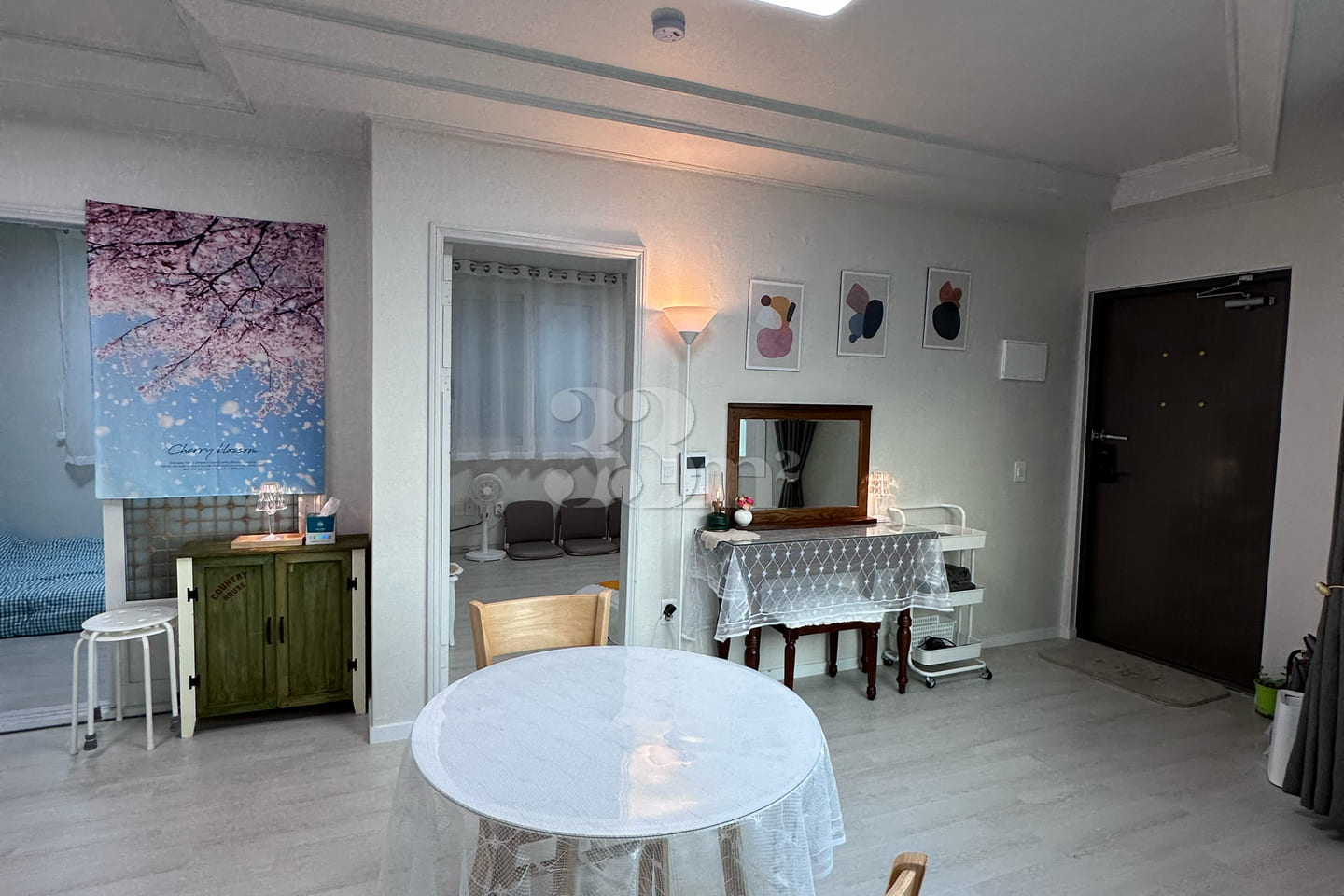 Two-room apartment near Yeongildae 0th image