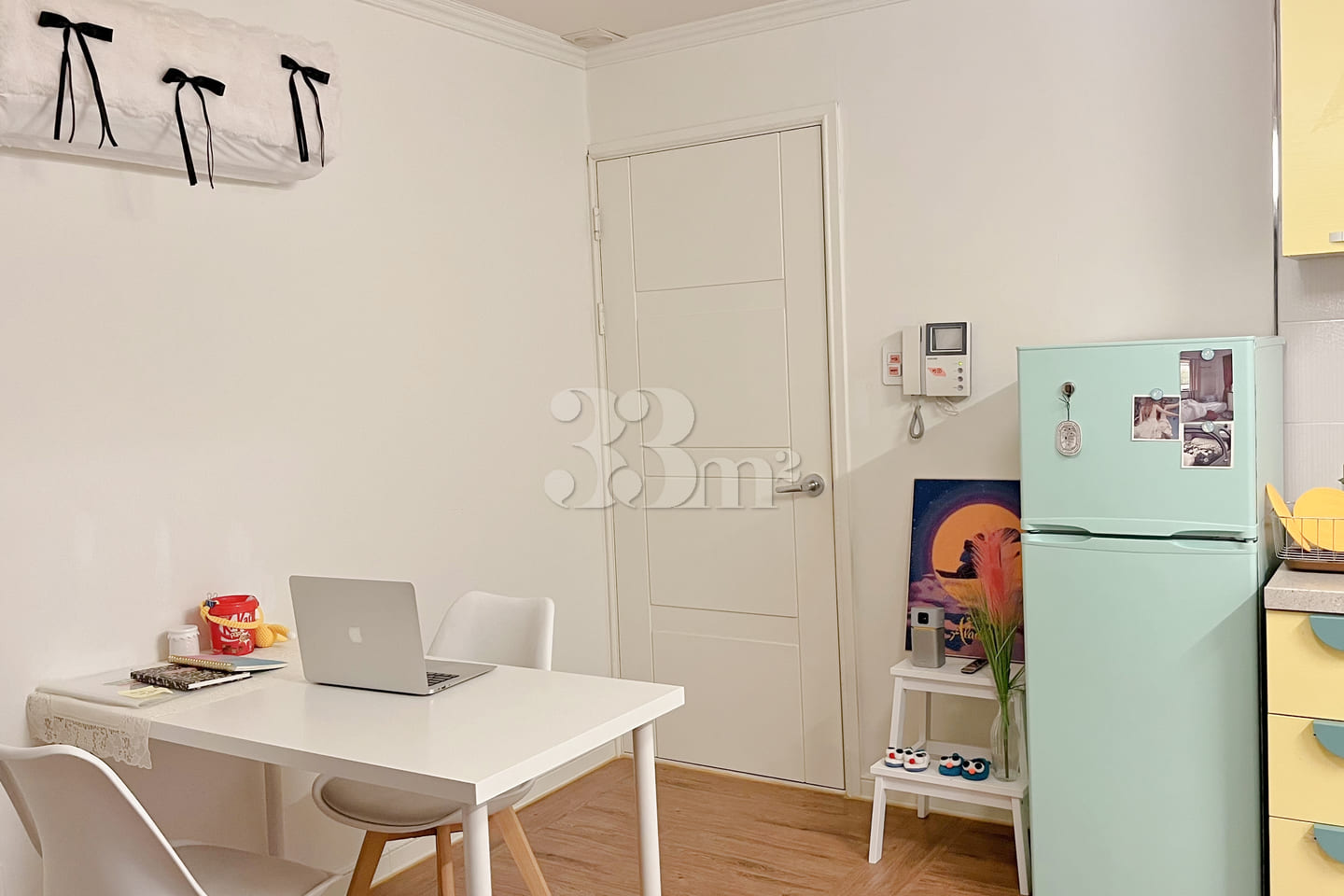 Spacious room / Separate living room and kitc 5th image