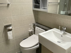 Spacious, fully furnished room near Songdo St 15th image