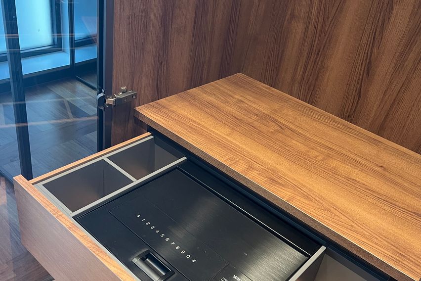 강남구청역 상지카일룸M