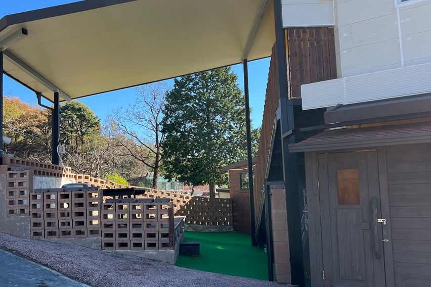 노랑하우스 1층