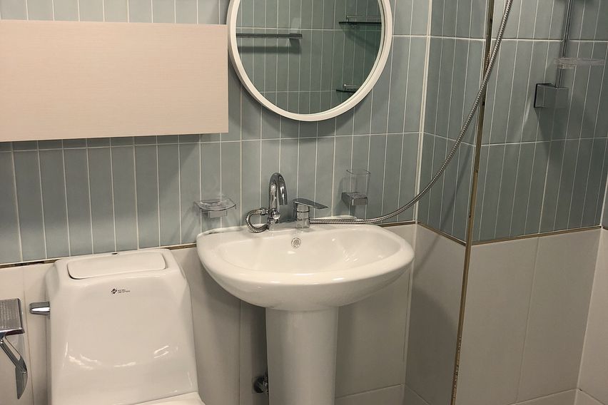 효성동 반지하 15평