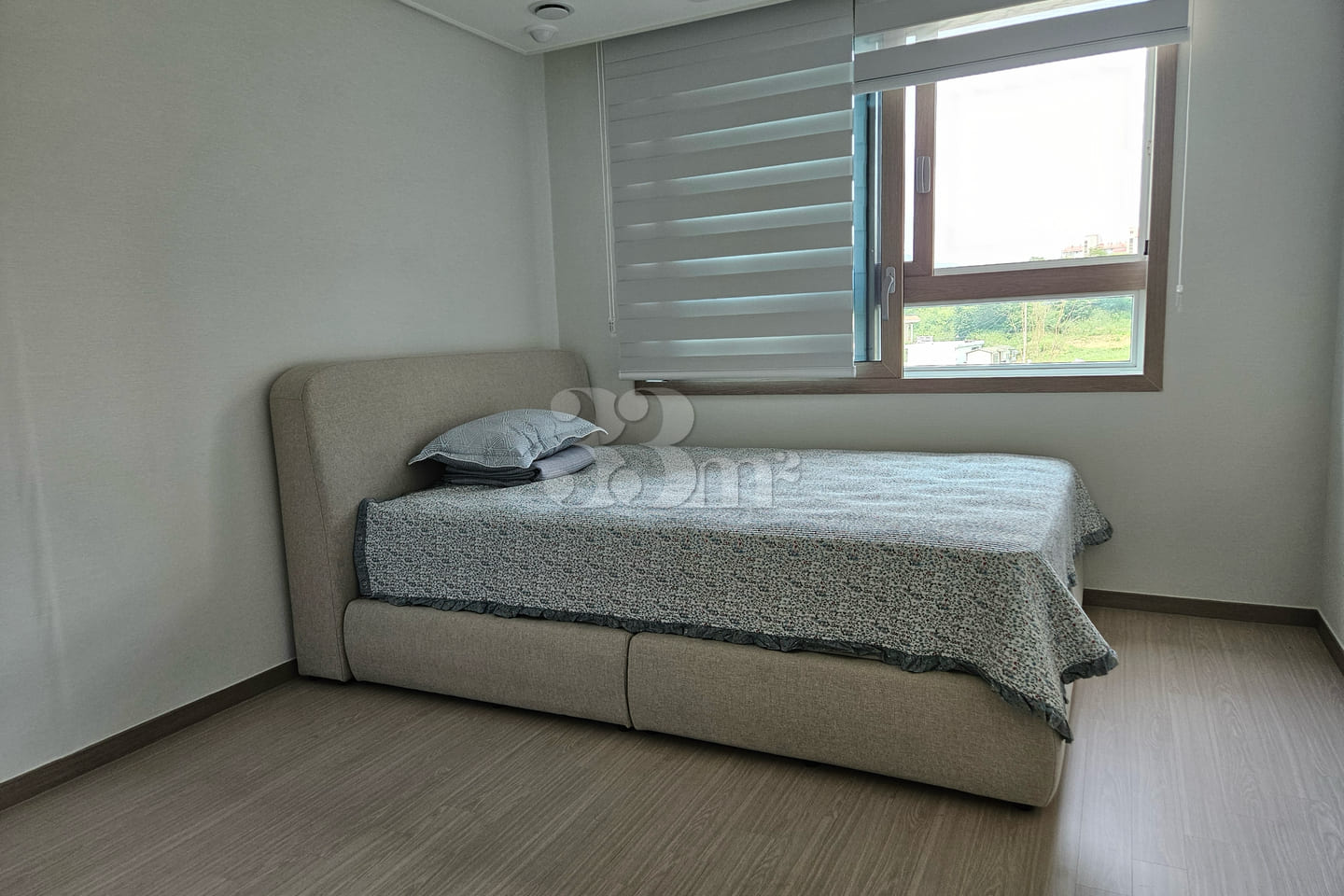 Yongpyeong downtown, new apartment building 5th image