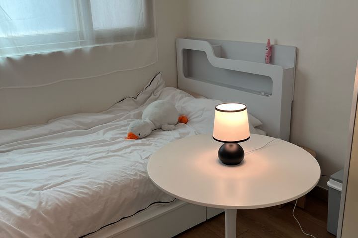 2 minutes from HUFS; clean, fully furnished u 2th image