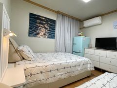 Room 301 / Separate Room / 2 Beds 10th image