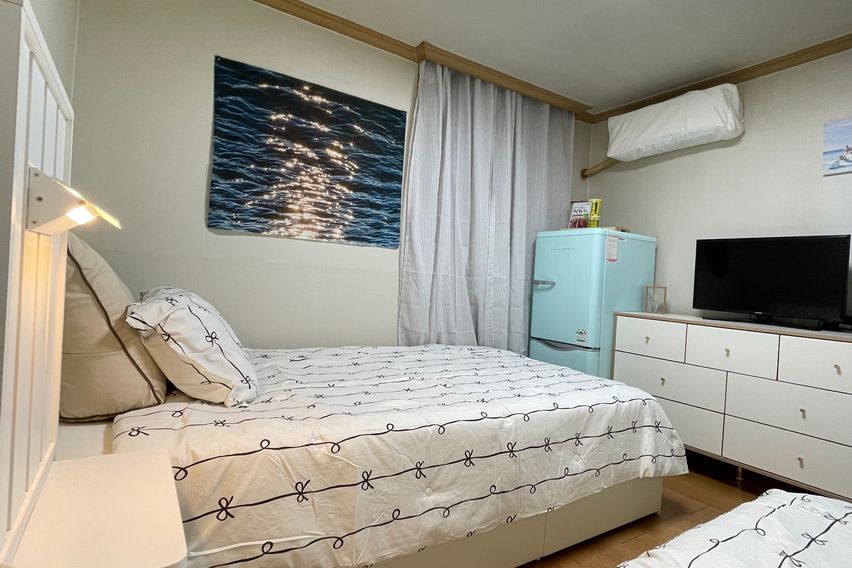 Room 201/Separate room/2 beds 10th image