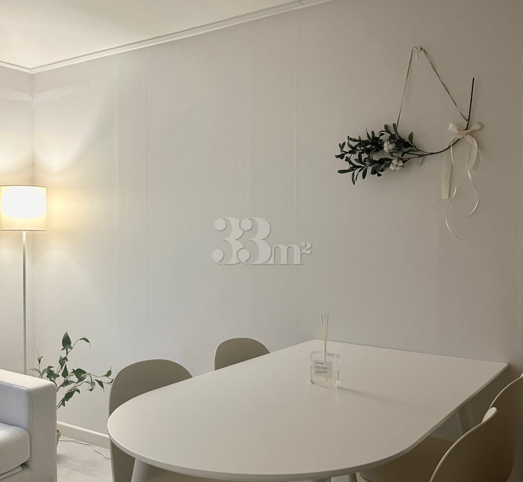 3rd floor, 1.5-room apartment, 3 minutes from 0th image