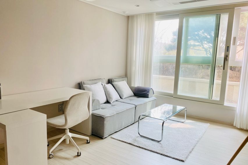 판교역 현백 2룸 가든