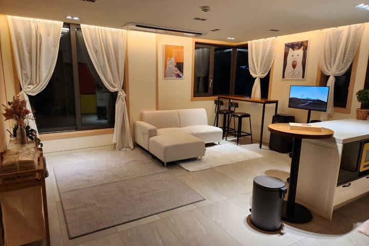 Namsan View Yaksu 3-Room Full Option 1th image