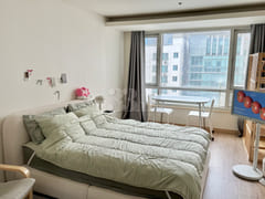 5-minute walk from Gangnam Station, fully fur 0th image