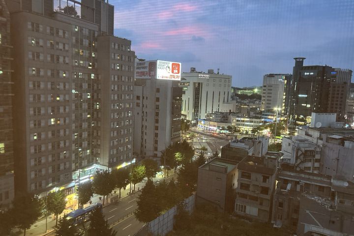 신촌역1분넓은방시티뷰 18번째 이미지