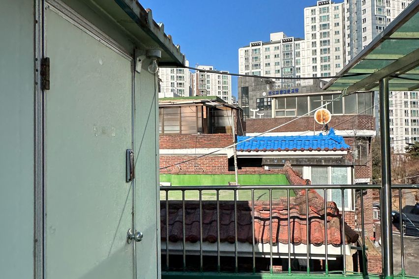 공간이 넓은 옥탑집 5번째 이미지