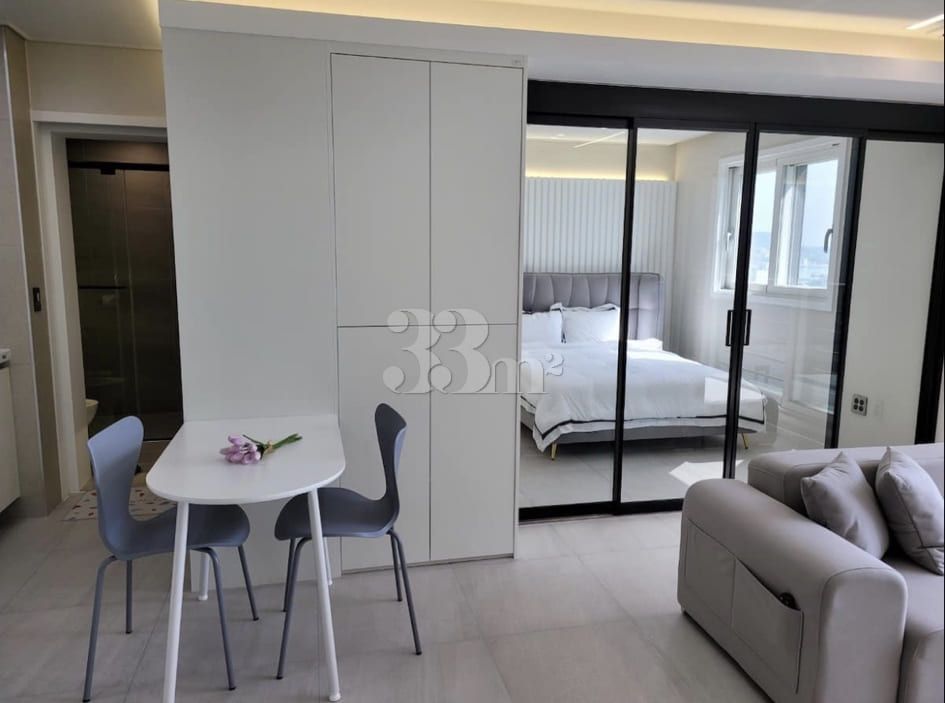 New ocean-view building in Ulsan 4th image