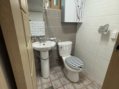 Studio apartment a 1-minute walk from Sajik S 11th image