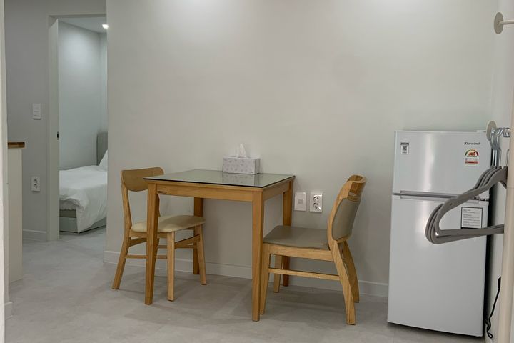 Multi-family house, Unit 201 7th image