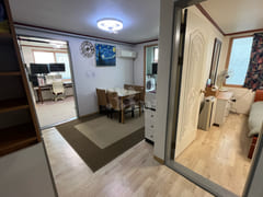 Amistad Two-Room 7th image