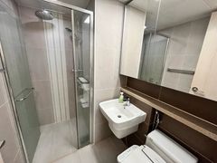 New Fully Furnished Cozy House 7th image
