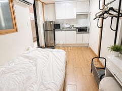 Clean house in Bangi-dong 1th image