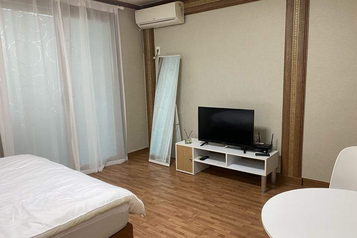 Cozy room 7번째 이미지