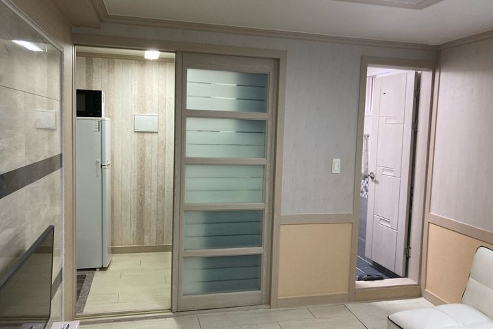 Bonggok-dong, Gumi-si: Mini Two-Room Unit 2 9th image