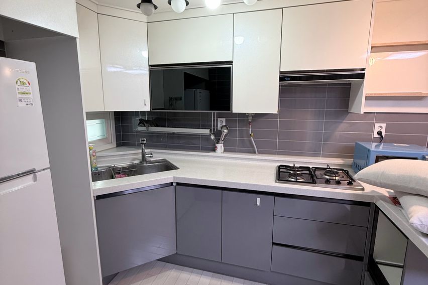 투룸-지하철 1분-풀옵