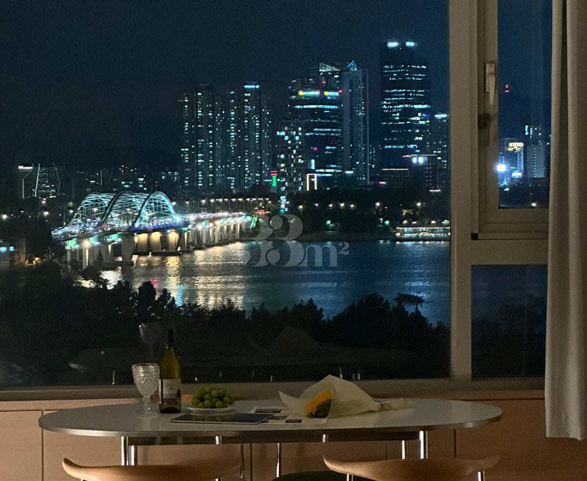 Dangsan Han River View / Yeouido / 4 people 1th image