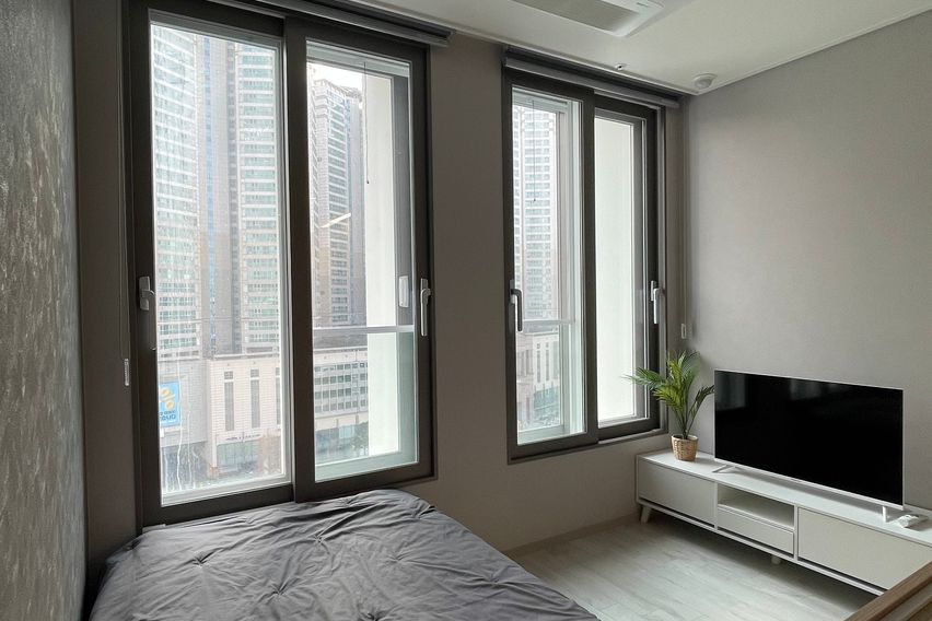 홍대초역세권신축풀옵션 3번째 이미지