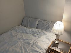 Cozy studio apartment, 2 minutes from Ewha Wo 1th image