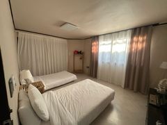 Spacious three-room apartment near Mokdong St 2th image